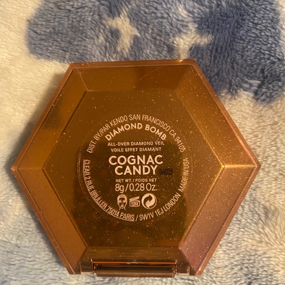 Fenty bronzer. Never used